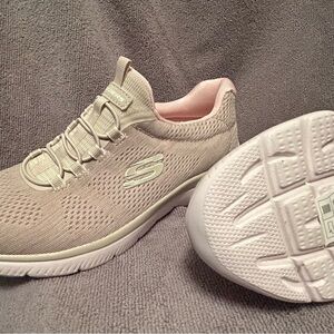 Skechers Cream and Pink Sneakers with Memory Foam